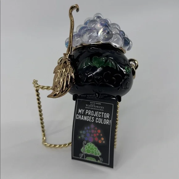 Bath & Body Works NWT Witches Cauldron Projector Color Changes Wallflower - Picture 4 of 8